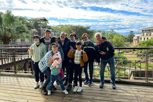 Multi-generational family trip in Taiwan with private driver