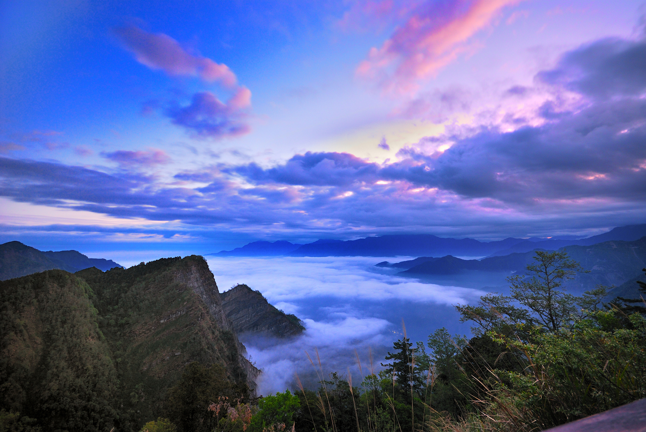 Alishan Sea of Clouds